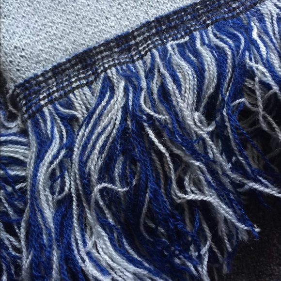 Colts Knit Scarf - Picture 8 of 8